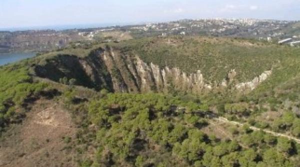 2012 in varianta europeana vulcanul care sterge europa de pe harta