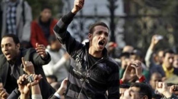 protestatarii au preluat controlul asupra centrului capitalei egiptene cairo