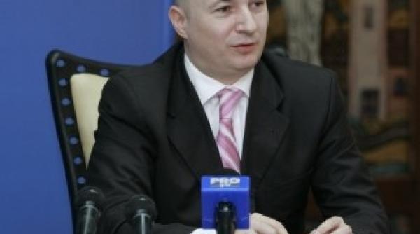 codrin stefanescu sustine ca superproductia vama ultima frontiera este o diversiune