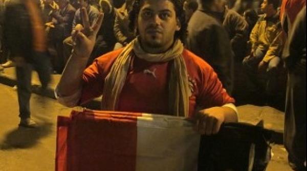 o noua noapte petrecuta in piata tahrir de manifestantii impotriva regimului lui hosni mubarak