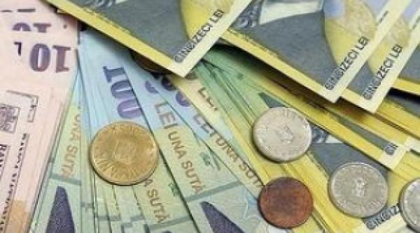 cei sase politisti de frontiera faceau parte dintr o retea care a prejudiciat statul cu 800 000 de lei