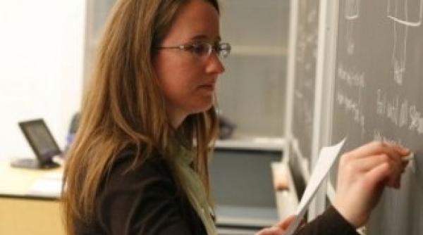 profesorii pot intra in greva doar daca participa la bacalaureat si testele nationale