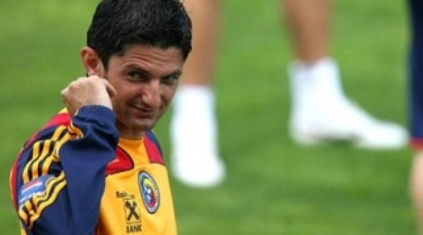 razvan lucescu nu s a pierdut nicio sansa totul depinde de noi