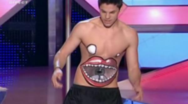 rares deac a demonstrat ca abdomenul sau ne poate lasa cu gura deschisa