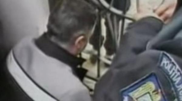 politia a intrat cu forta in vila de la izvorani irinel a vrut sa o ascunda pe irina video