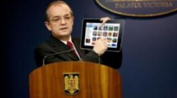 premierul si a facut publica adresa personala de email vezi aici cum poti sa trimiti un mesaj lui emil boc