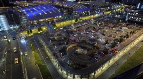nemtii au inaugurat un aeroport in miniatura galerie foto video