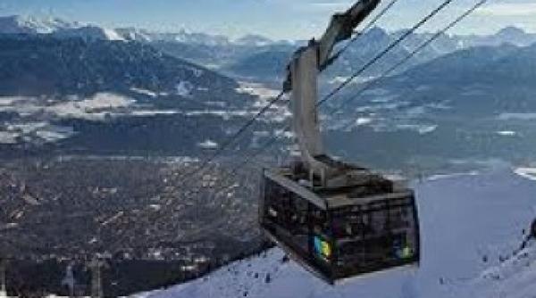 telecabina construita de austrieci la cozia