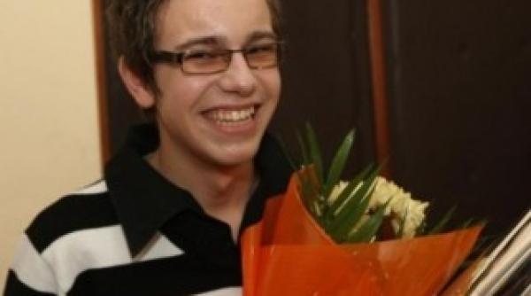 moga dispus sa colaboreze cu narcis ianau