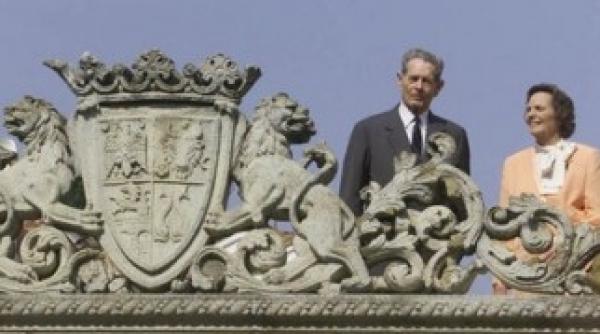 zece ani la palatul elisabeta reintoarcerea regelui