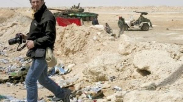 fotoreporter sud african ucis in libia de fortele lui muammar kadhafi