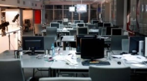 lista jurnalistilor care pleaca de la evenimentul zilei se mareste