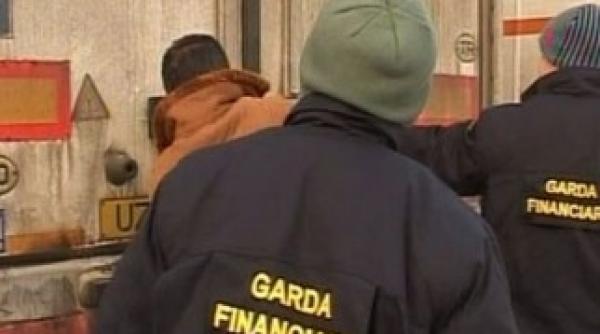 mfp reduce 2 140 de posturi de la vama si garda financiara