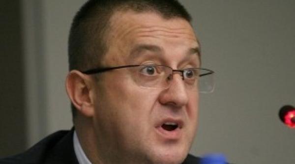 restructurari la garda financiara si autoritatea vamilor circa o mie de angajati vor fi disponibilizati