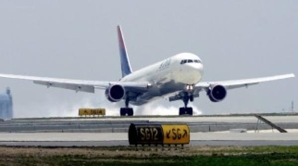 aeroporturile din nordul germaniei inchise miercuri dimineata din cauza norului de cenusa vulcanica