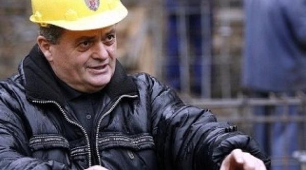 aici sunt banii dumneavoastra cum a tocat ontanu 100 de milioane de euro pentru flori plantate de doua ori in aceleasi parcuri