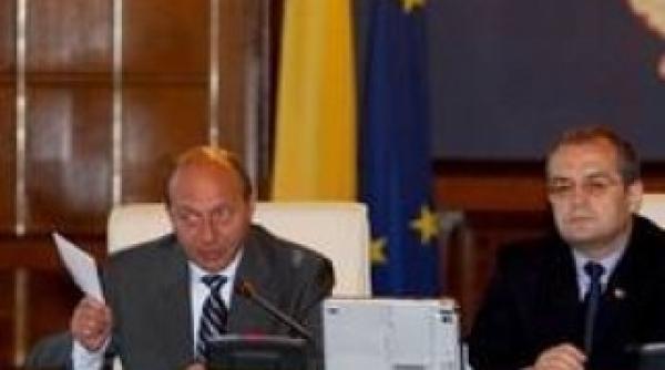 traian basescu invitat de emil boc la sedinta de guvern de astazi