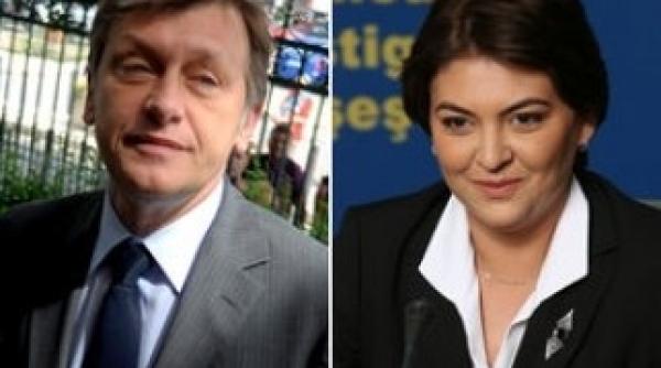 declaratia de avere a lui crin antonescu doua bmw uri conturi bancare si bijuterii afla cat a incasat sotia lui de la dinu patriciu