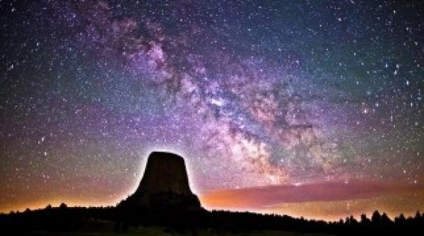 intalnire de gradul trei cu calea lactee imagine spectaculoasa a turnului diavolului