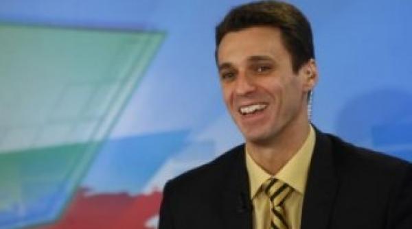 mircea badea cica au fost stresati de camere pai unii joaca in filme porno si nu se streseaza