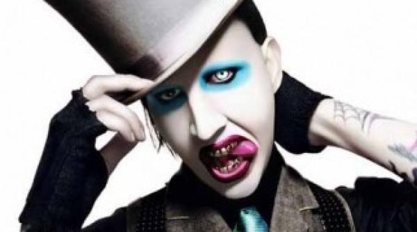 shia labeouf va regiza un documentar despre marilyn manson