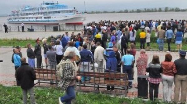 echipele de interventie ruse au recuperat 41 de cadavre din epava navei scufundate in volga