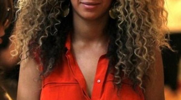 cum a cheltuit beyonce 9 000 de lire in 90 de minute