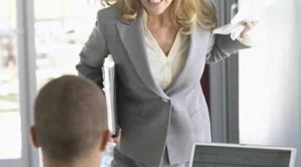 femeile sunt considerate lideri mai putin calificati si capabili decat barbatii la locul de munca