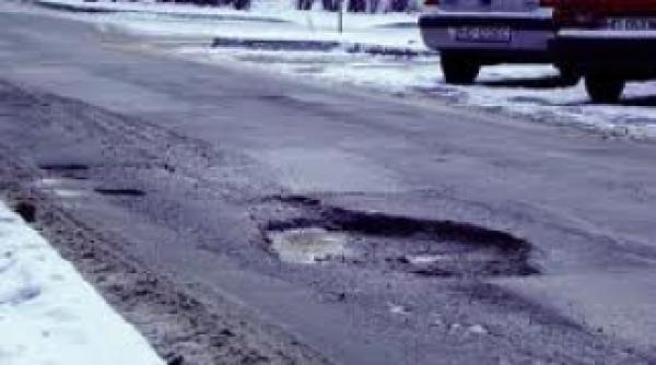 administratia strazilor bucuresti plateste 83 milioane de euro doar pentru inventarierea gropilor