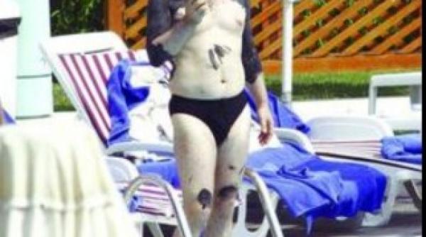 gigi becali la mare plin de namol