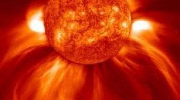 cea mai mare explozie solara din ultimii cinci ani video