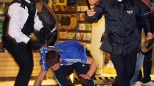 haos la tribunalele britanice instantele lucreaza non stop pentru judecarea participantilor la revolte