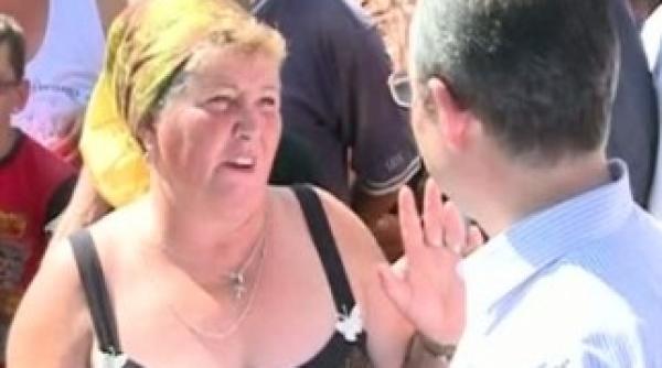 pensionarii catre boc nu ne mai ciuntiti pensiile