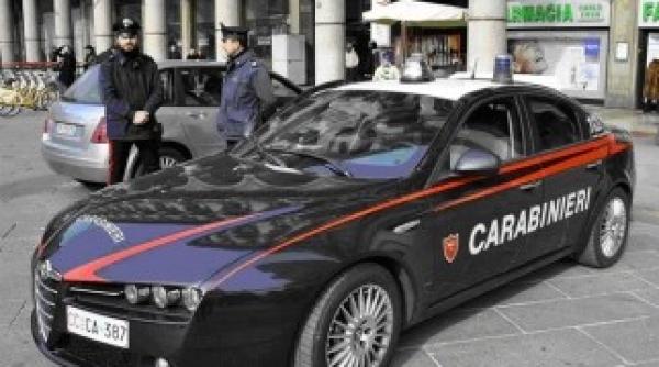 trei romani au jefuit un bar din nordul italiei in numai 28 de secunde