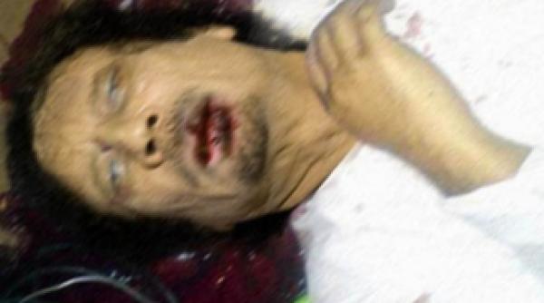 fotografii cu gaddafi mort au inceput sa circule pe internet