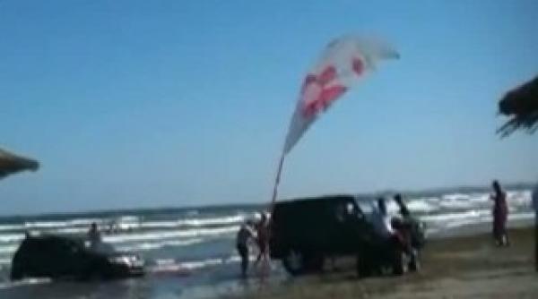 fiul lui andrei chiliman salvator cu jeep ul pe plaja din navodari video