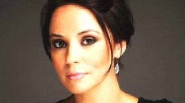 andreea marin o pune la punct pe natalia mateut in urma incidentului din restaurant vezi aici ce i a spus