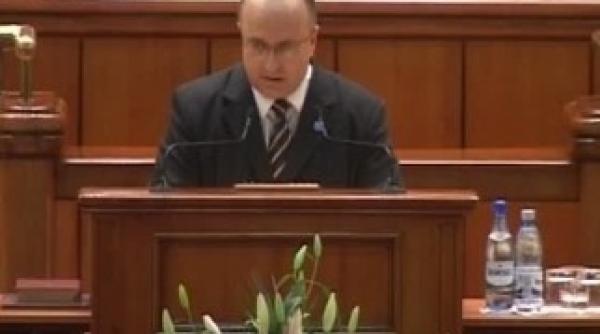 absurditate in parlamentul romaniei pdl cere confirmarea decesului pentru un deputat deja ingropat