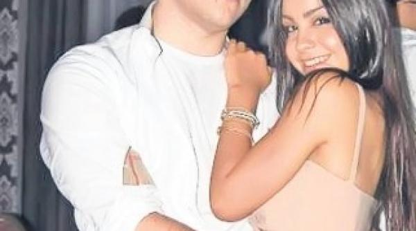 cu cine se iubesc odraslele politicienilor vezi cele mai tari cupluri