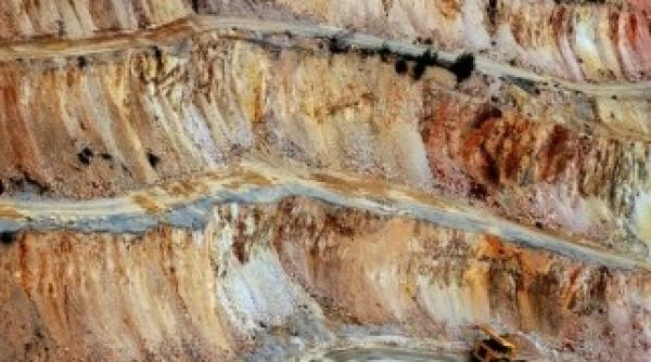 usl cere desecretizarea contractului de exploatare a aurului de la rosia montana