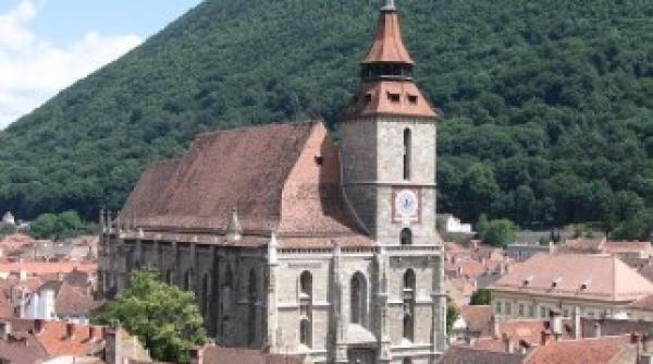 birerica neagra din brasov poate fi vizitata gratuit vezi in ce perioada