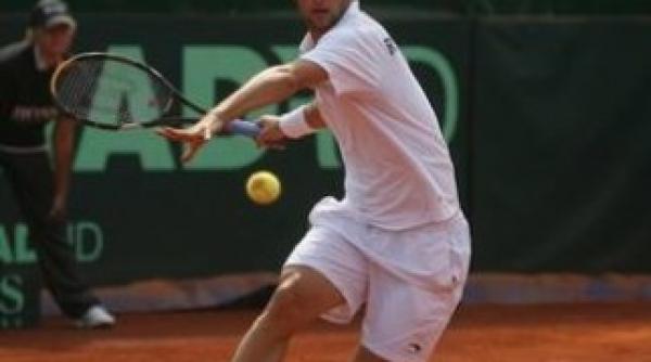 romania a pierdut primul meci al barajului cu cehia din cupa davis stepanek l a invins pe ungur in trei seturi