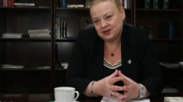 intentiile ministerului sanatatii prezentate la parlament desfiintarea a 4000 de paturi de spital debirocratizarea medicinii de familie