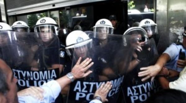 bloomberg economia europei se va prabusi in 2012