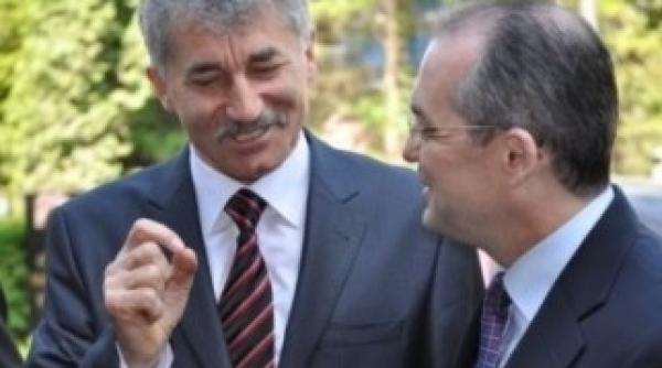 liderii pdl se intalnesc la vila lac vezi temele de discutie