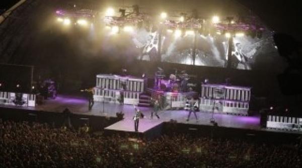 wind of change a alungat ploaia concertul scorpions la inaugurarea cluj arena video