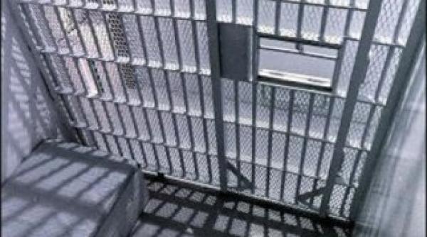 cum fac sex puscariasii de la penitenciarul vaslui folosindu se de lege