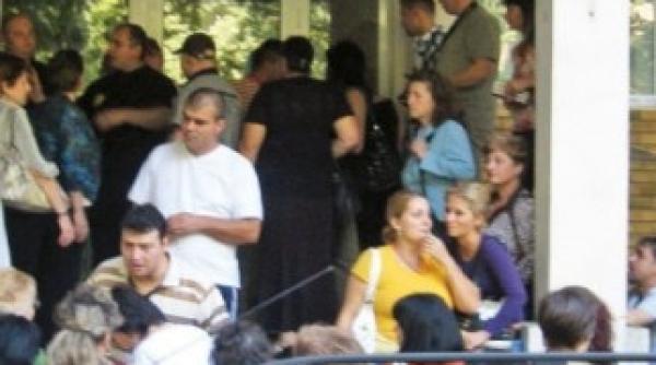 inchisoare de pana la 12 ani pentru cei care agreseaza personalul medical aflat in exercitiul functiunii