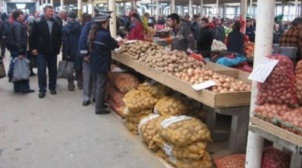 21 de dosare penale deschise in urma controalelor din piata crangasi sambata dimineata