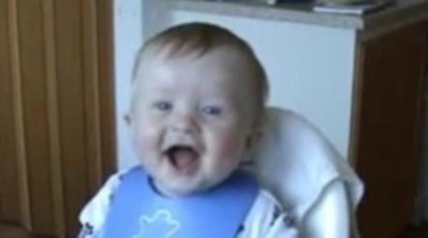 cel mai vesel copil a incantat peste 200 de milioane de oameni video